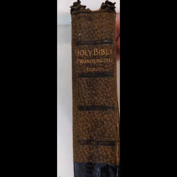 The Holman New Self-Pronouncing Sunday-School Teacher's Holy Bible 1892 1st Ed - Picture 1 of 6